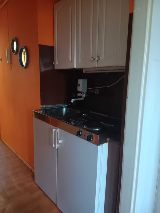 Do wynajęcia kawalerka w Krynicy w bloku na osiedlu Źródlana.