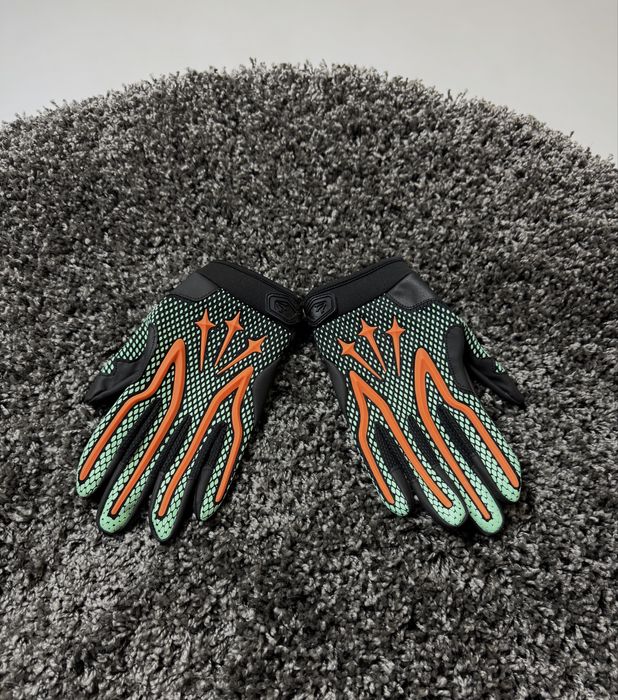 Nike X NOCTA L’Art gloves