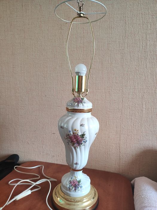 Duża porcelanowa lampa stołowa vintage