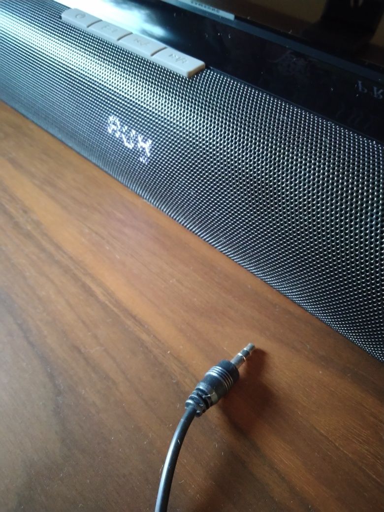 Sound bar com comando