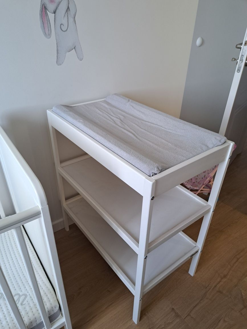 Łóżeczko dziecięce Woodies Modern Cot + akcesoria