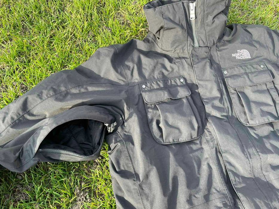 Женская зимняя горнолыжная куртка пуховик The North Face Hyvent M TNF