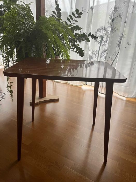 Stolik vintage – Fabryka Mebli Wielkopolska / lata 60–70