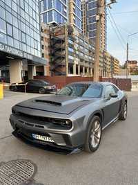 Dodge Challenger awd 2018