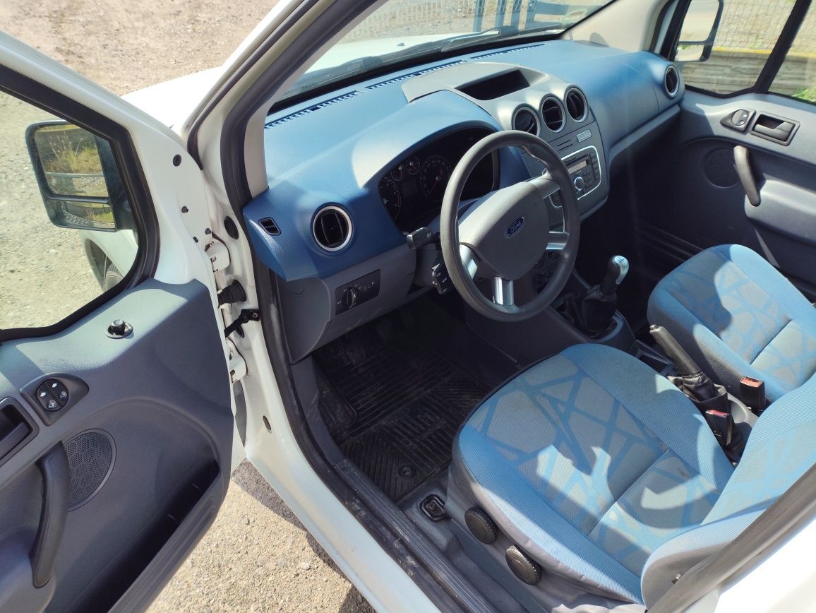 Ford Connect 1.8tdci, orginalny przebieg,klima
