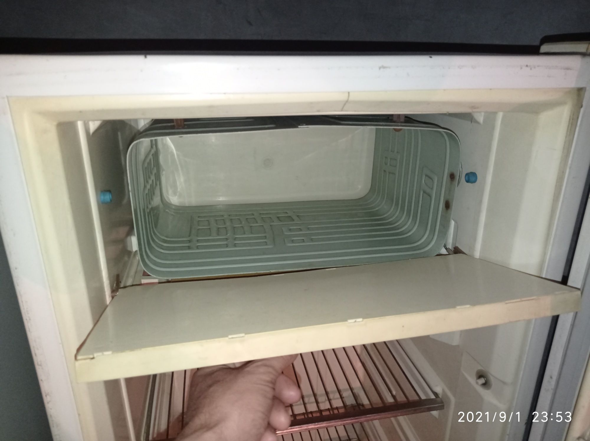 Холодильник Донбасс в рабочем состоянии