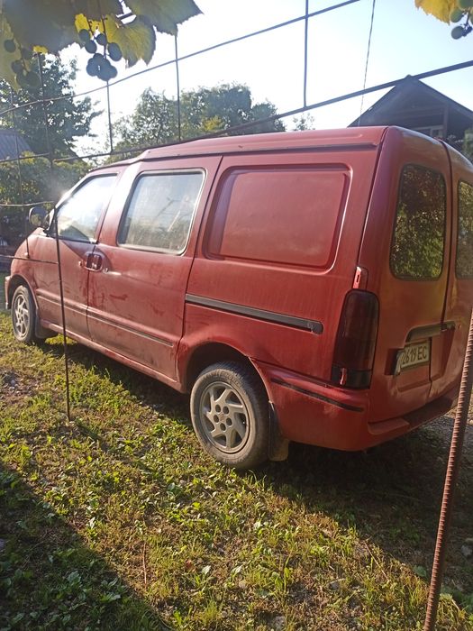 Продам нісан ванетто