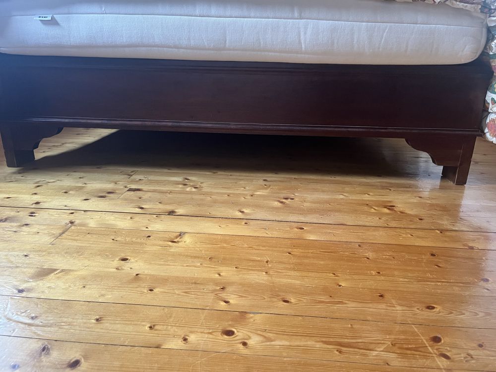 Cama de Casal com colchão
