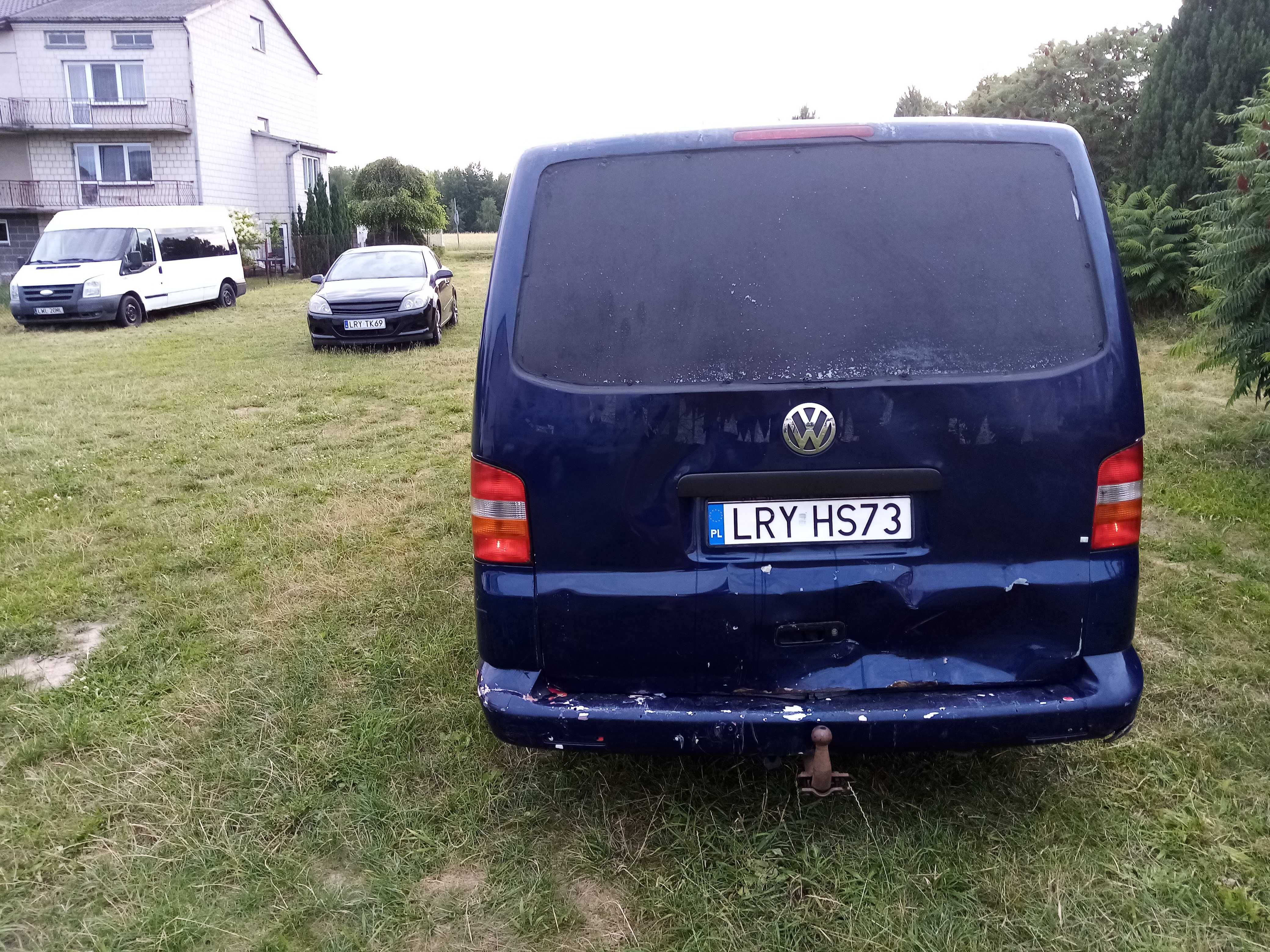 Volkswagen transporter t5 2.5 tdi 2004 rok