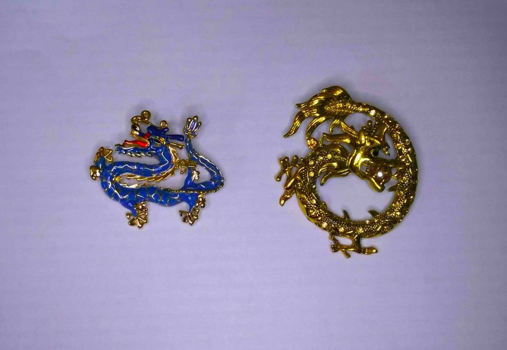 Alfinete / Broche/ Pregadeira Dragão  NOVO