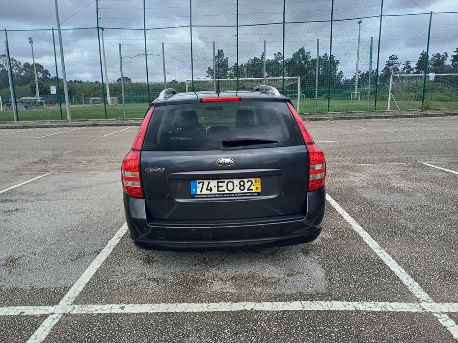 Kia ceed a GPL muito bom motor