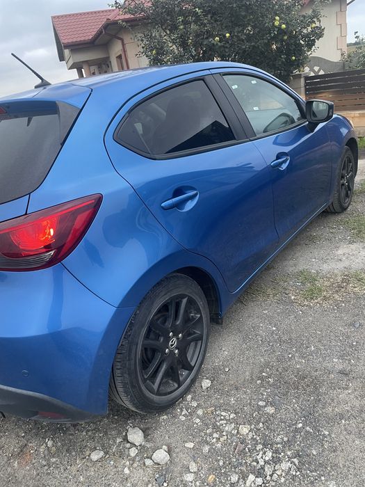 Mazda 2 skysctiv 2015rok