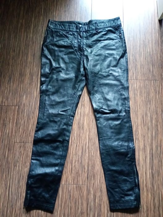 Damskie spodnie skórzane 88cm