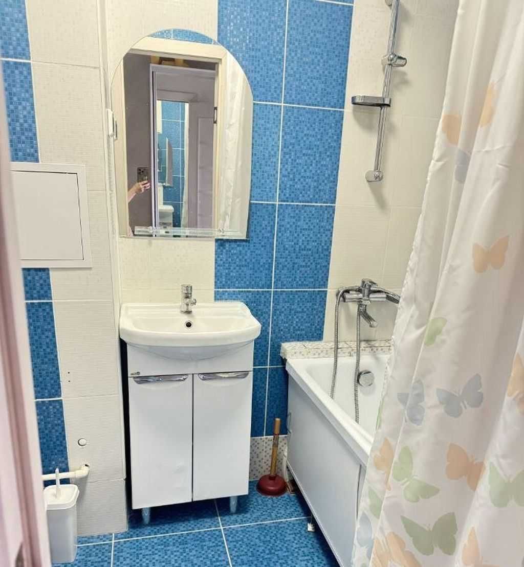 здається 1 кімнатна квартира за 8000₴ в місяць, вул. Надії Алексєєнко