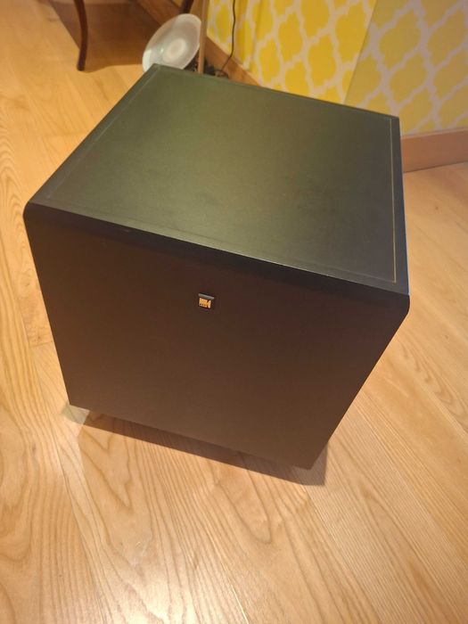Conjunto de colunas KEF com Subwoofer