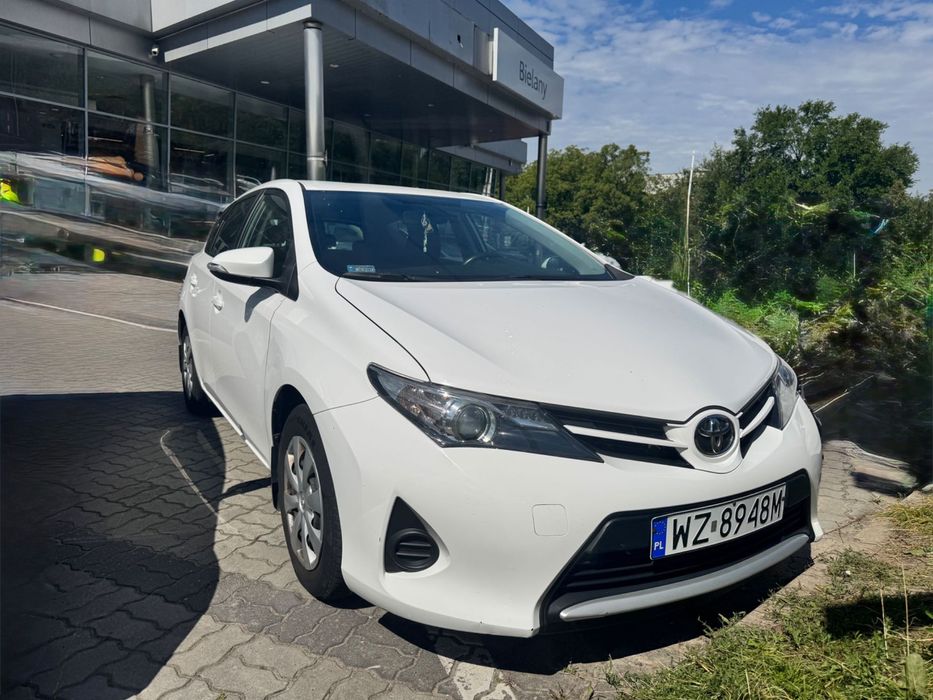 Toyota Auris 1.4 D-4D | 2014/2015 | 154 000 km | Drugi właściciel |