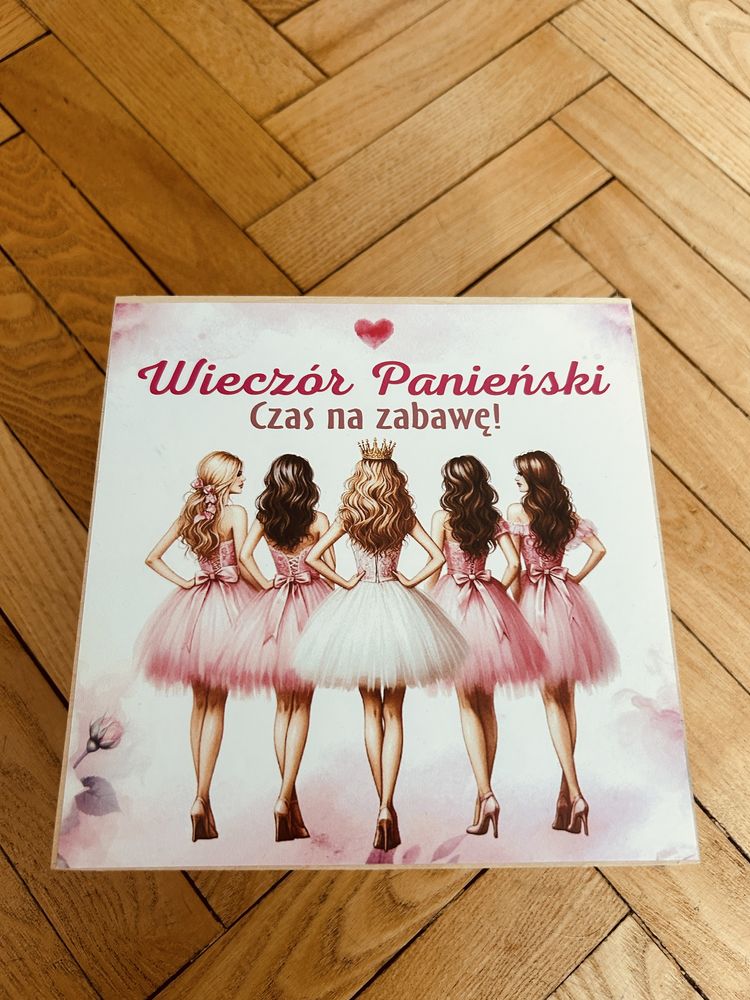 Box prezentowy dla panny młodej na wieczór panieński