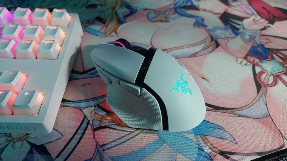 Мышка Razer Basilisk V3 Pro Wireless White