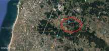 Lote de terreno com 380m2, em Laúndos