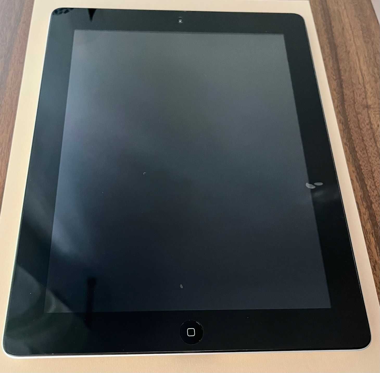 iPad 2 WiFi 64GB