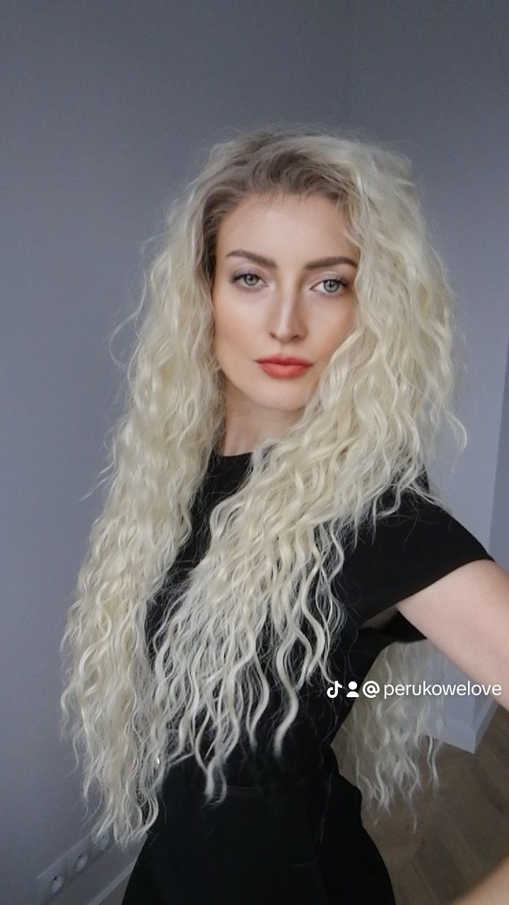 Peruka jasny blond z odrostem afro loki kręcone włosy na co dzień