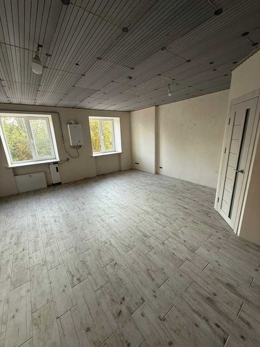 Простора квартира в новобудові