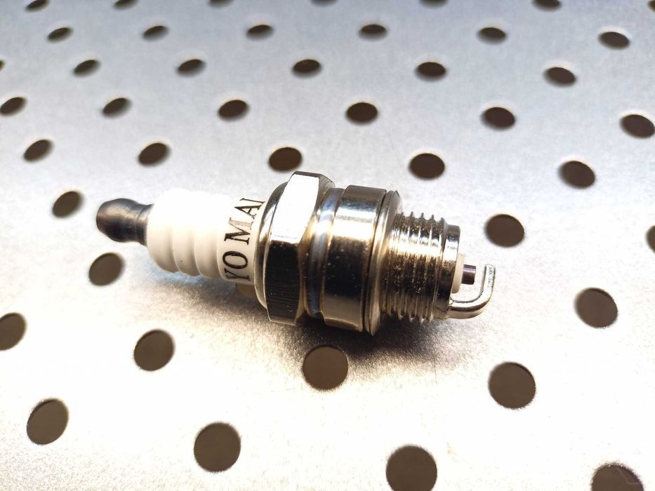 5 x Świeca zapłonowa L7T do kosy spalinowej świeca do podkaszarki piły