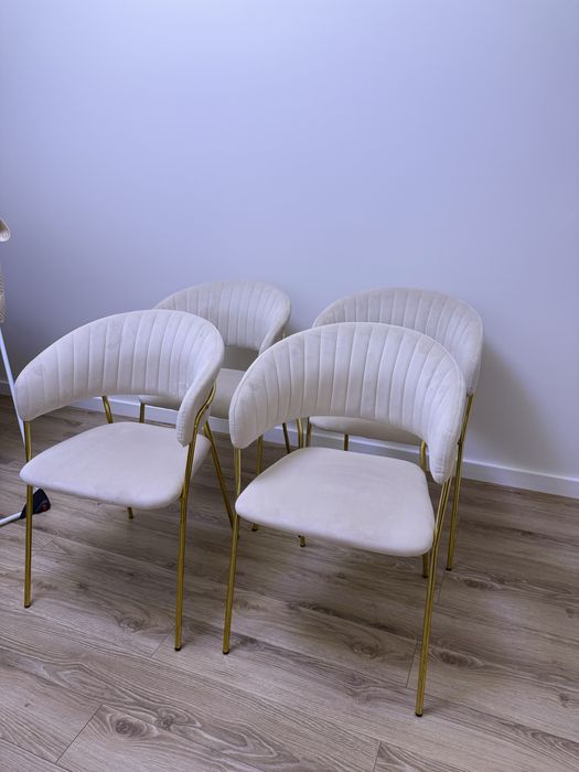 Krzesla glamour bezowe 4 szt