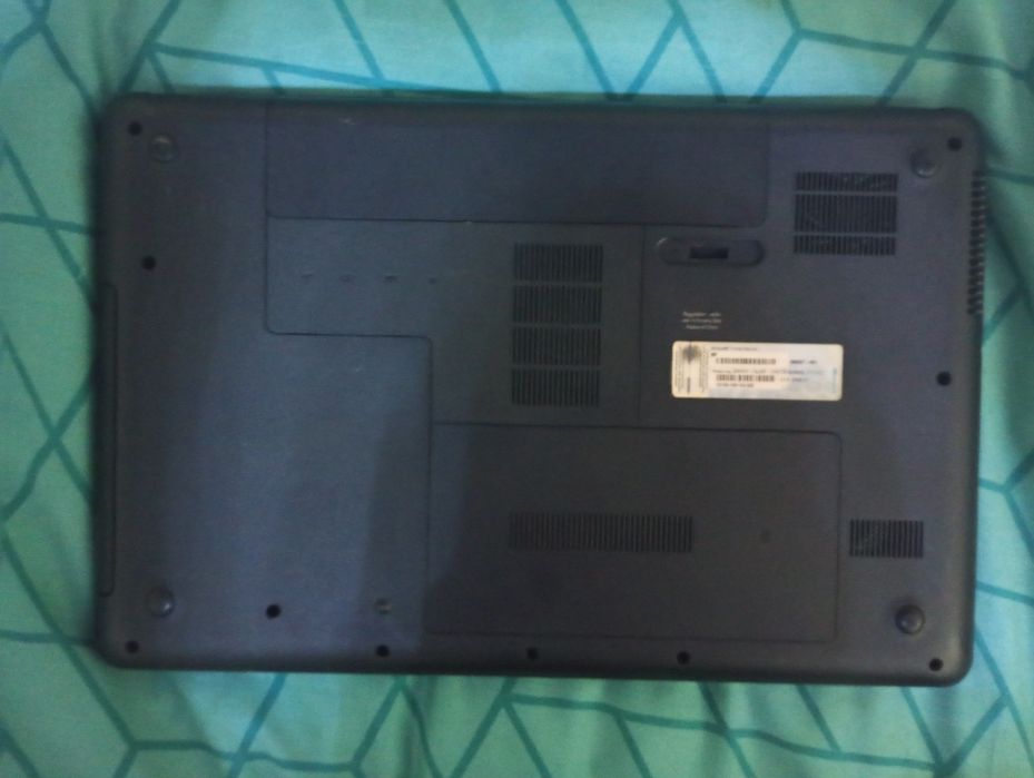 Ноутбук Compaq Presario CQ57