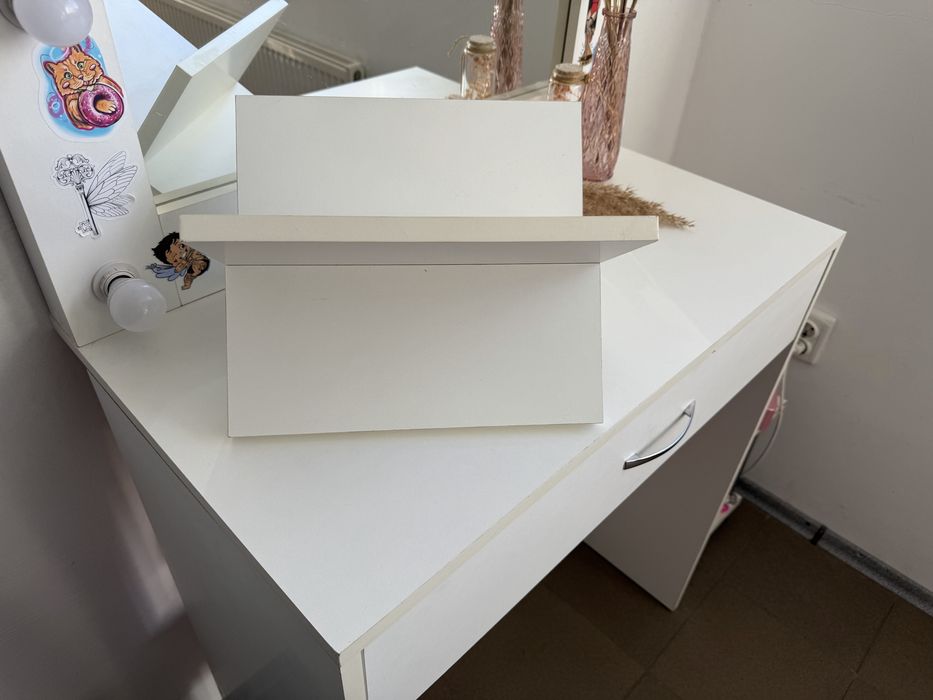 Подлокотнік для манікюру