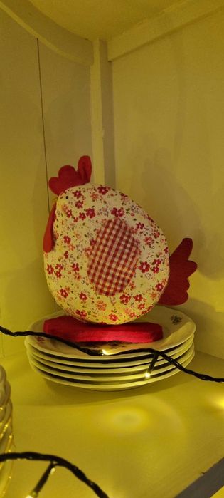 Kurka dekoracja wielkanocna marki Duka