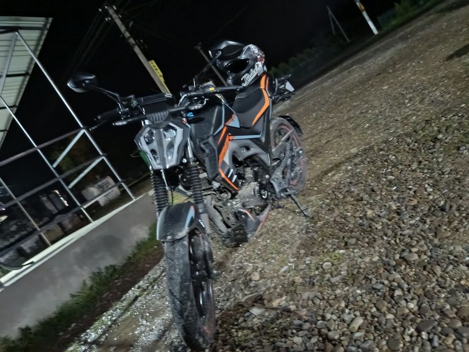 Продаю мустанг ст 200