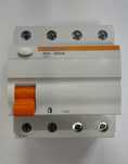 Dijuntor deferencial trifásico 40 A 30 mA Merlin Gerin (NOVO)