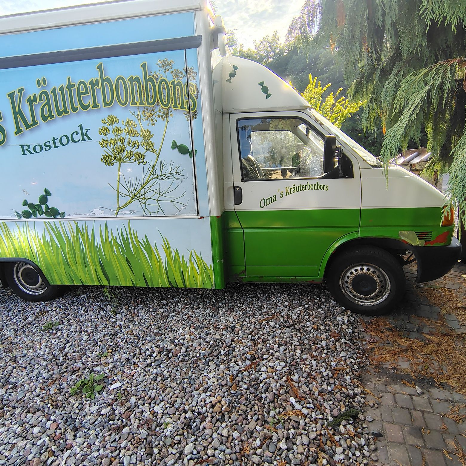 VW T4 autosklep food truck 2.4