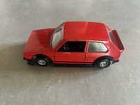 Model Bburago skala 1/24 VW Volkswagen Golf 1 GTI made in Italy