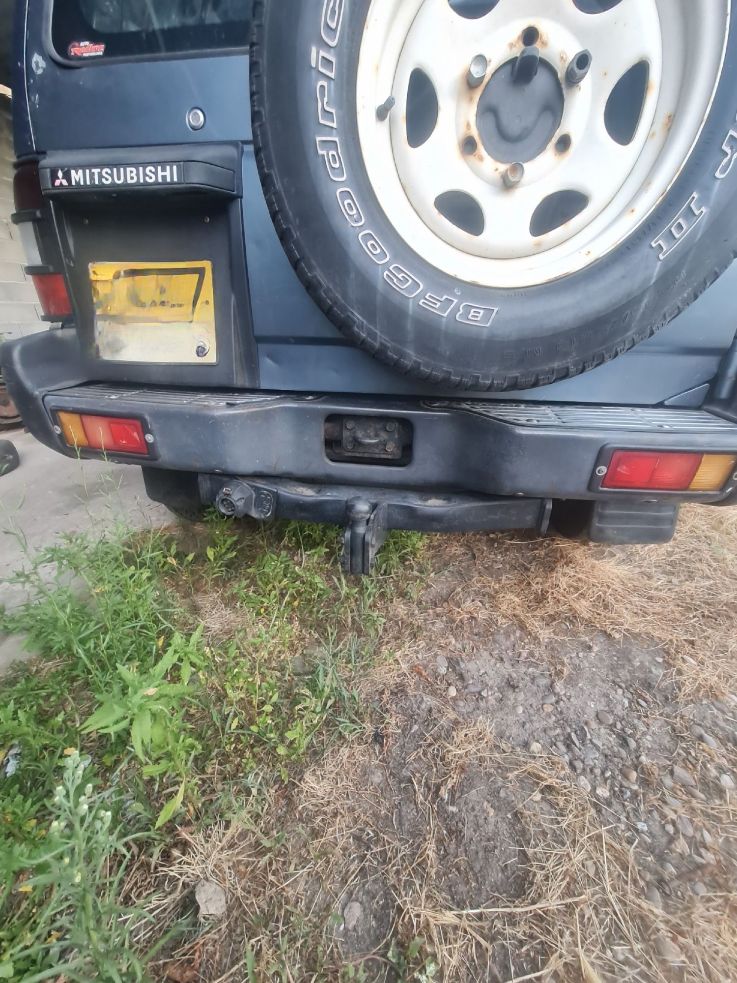 Engate reboque mitsubishi pajero MK2