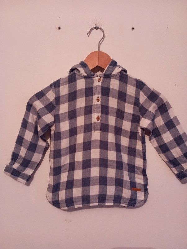 Camisola Hoodie Laranjinha Tamanho 4 Anos