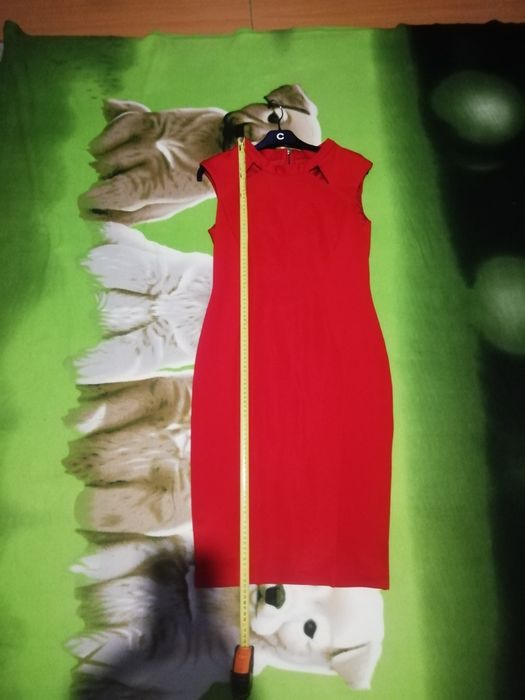 Czerwona sukienka