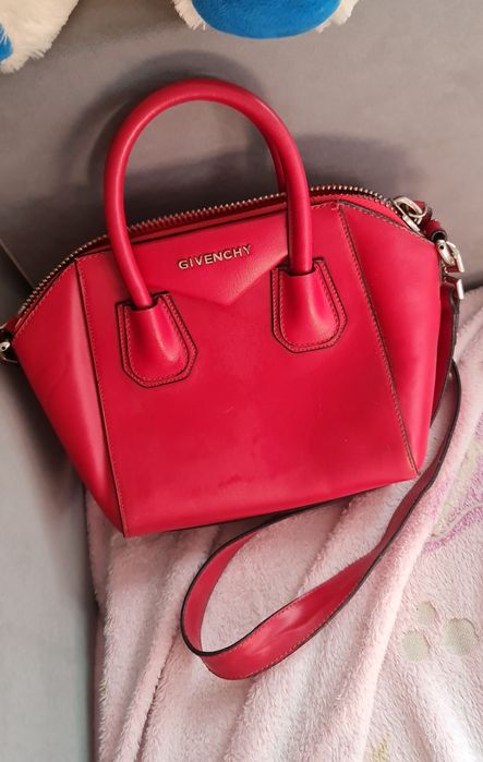 Torebka kuferek givenchy listonoszka
