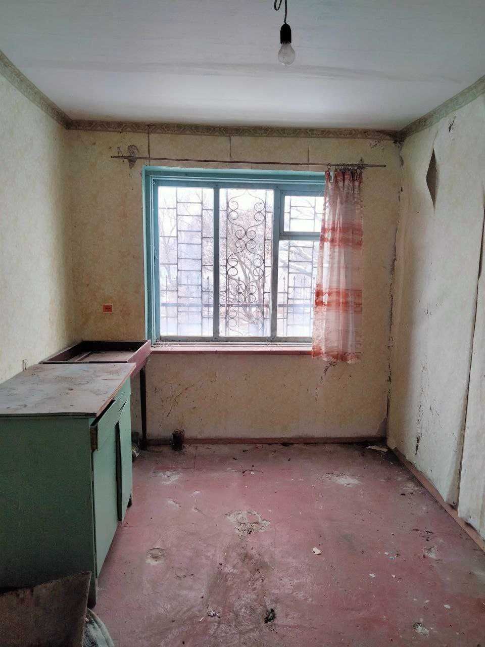 Продаю 2-поверхову дачу на р. Дніпро за Любимівкою