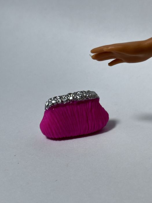 Torebka różowa dla lalki Barbie My scene Chelsea Boutique