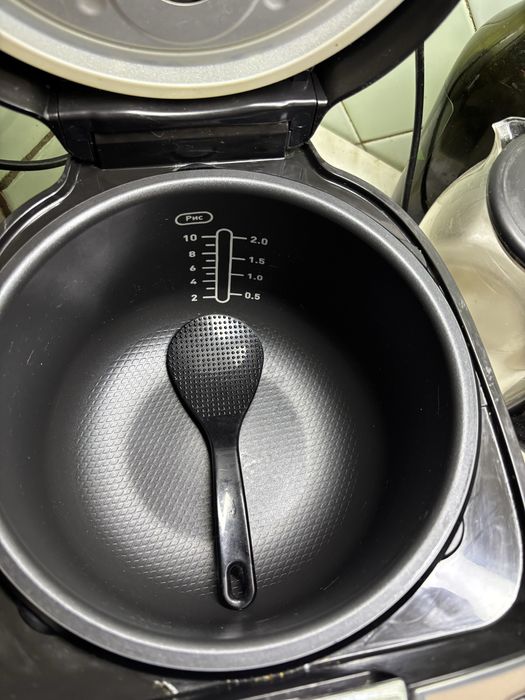 Продам мультиварку Tefal