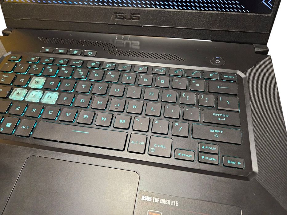 Laptop gamingowy ASUS TUF RTX 3060 i7 11th SSD 512GB RAM 16GB RAM