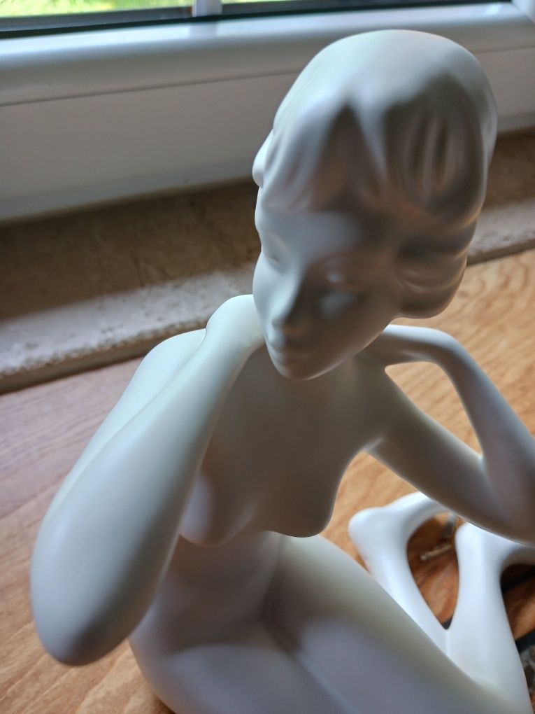 Goebel akt kobiecy figurka porcelana biskwitowa