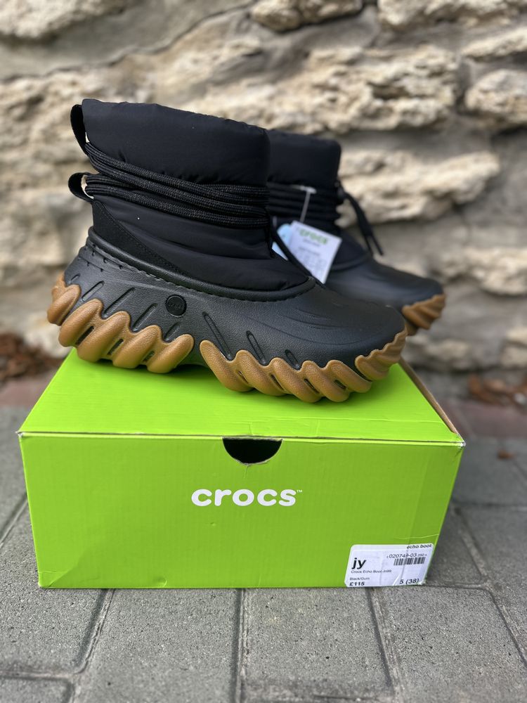 Дуттки зимові чоботи сапоги оригінал Crocs Echo Boot m5 w8 38 - 39