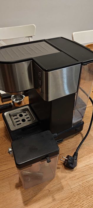 ekspres Yoer Lattimo EMF01S kolbowy