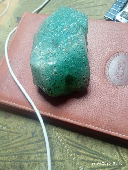 Камінь Амазоніт природній