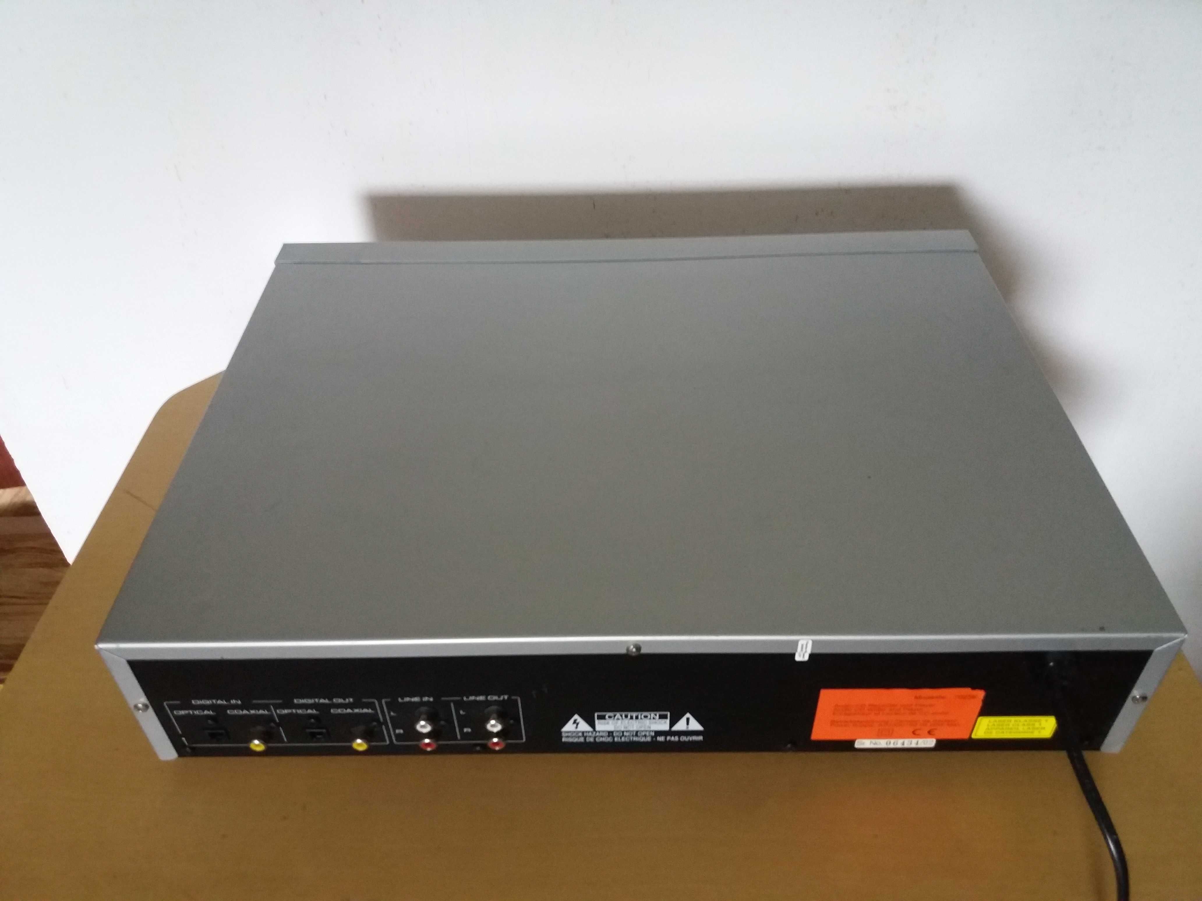 nagrywarka TCM- model 70256