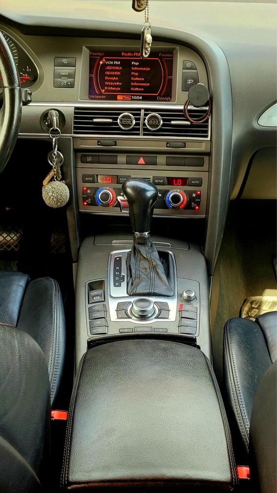 Audi A6  3.0 TDI QUATRO 2005 rok