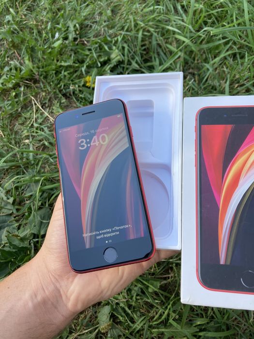 Iphone se 2 128 RED